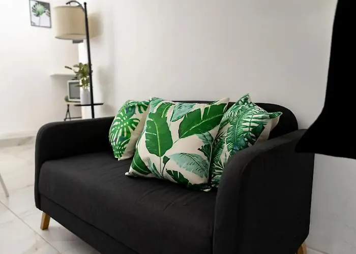 Duomo Elegant In Santa Marta