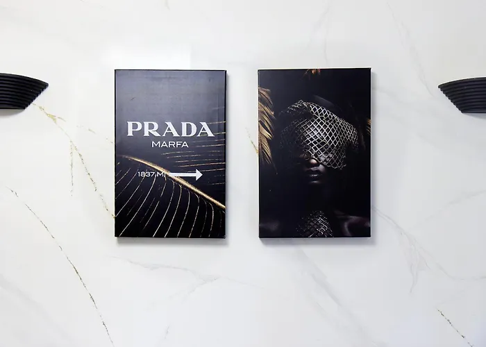 Lägenhet Italian Fashion - Luxurious Marble City Center *