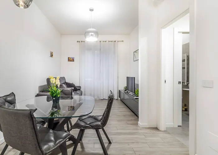 Domusmi Veniero 12 Apartman *