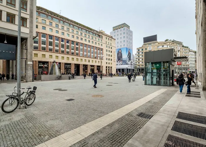 Elegant Brand New Near Duomo *