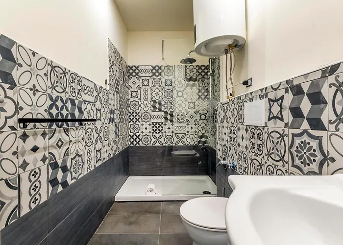 公寓 Elegant Brand New Near Duomo 米兰