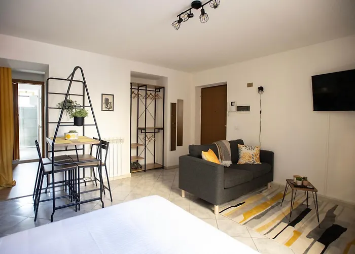 L'arche Comfort&relax - Darsena House 公寓 *