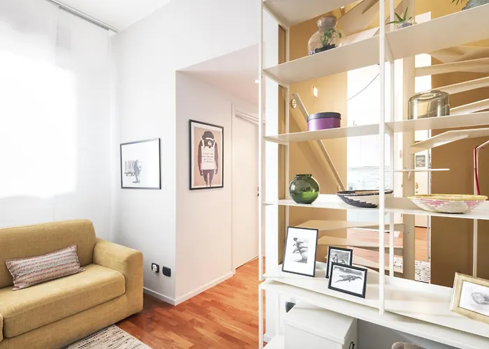 Easylife - - Garigliano 10 - Isola Apartment