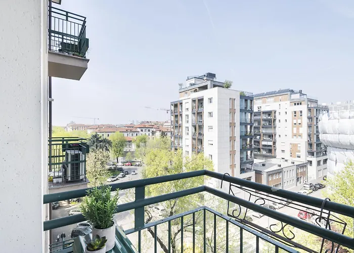 Easylife - - Saldini 38 - Citta Studi Milán