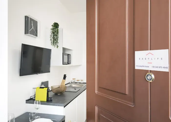 Easylife - Pratico Monolocale In Zona Isola Appartamento Milano