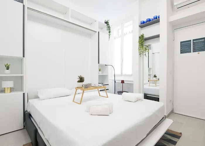 Easylife - Pratico Monolocale In Zona Isola