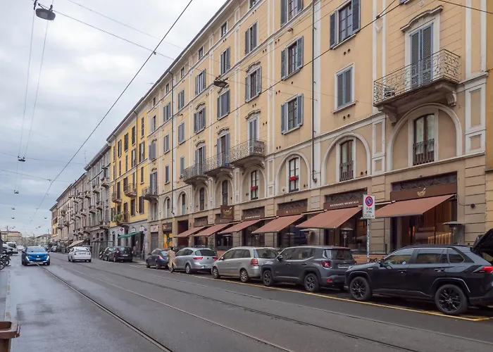 I Host - Vigevano 13 *