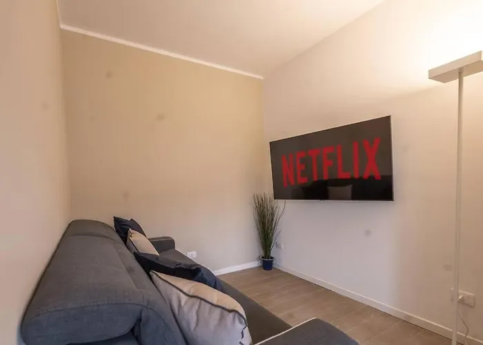 Apartman Duomo Space Free Parking - Private Gym- Metro Milánó