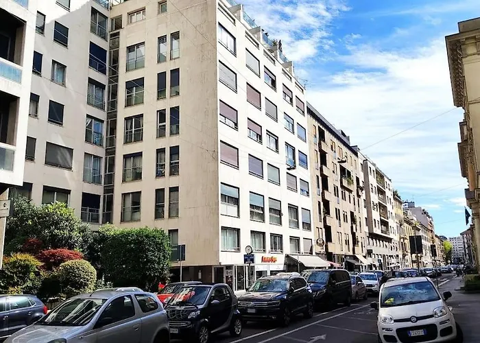 Porta Nuova Moscova: Cozy Near Duomo! * Милан