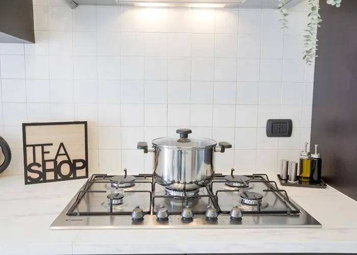 Urban Elegance Station W/private Garage Lejlighed Milano