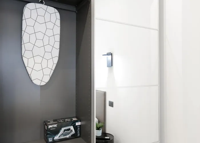 New Modern Flat 10 Minutes Walk From Station Apartament