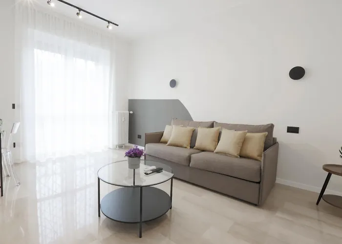 Apartament New Modern Flat 10 Minutes Walk From Station