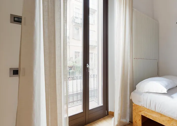 On 2 Levels Milan-crocetta M3! * Milánó