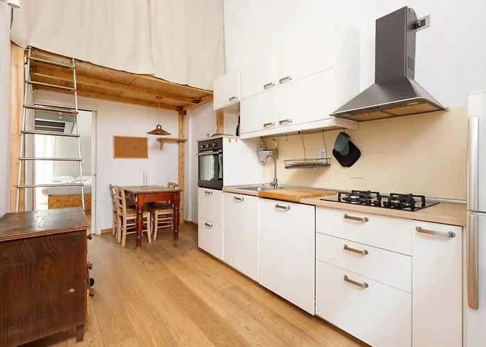 On 2 Levels Milan-crocetta M3! *