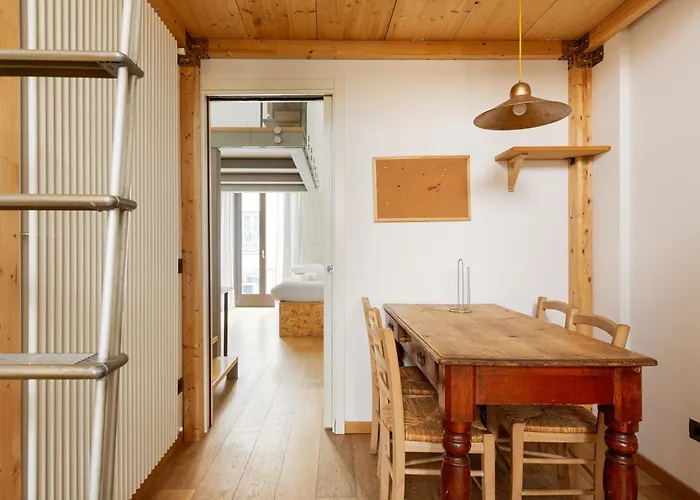 On 2 Levels Milan-crocetta M3! * Milánó