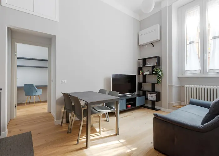 Mac Mahon - Urban Oasis Apartment! דירה