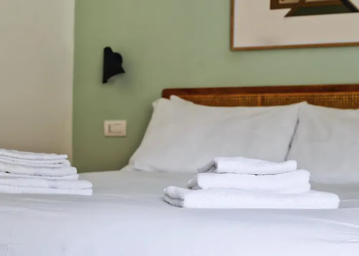 Hostmate - - Via Col Di Lana - Navigli Milán