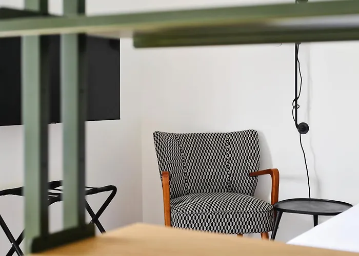Apartment Hostmate - - Via Col Di Lana - Navigli
