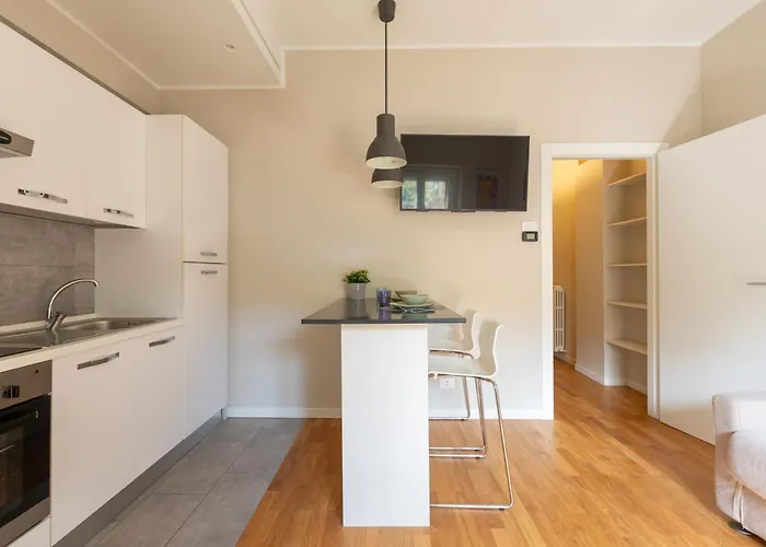 Easytopstay - Porta Romana Lovely