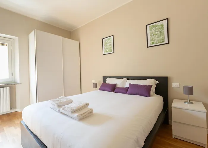 Easytopstay - Porta Romana Lovely Appartamento Milano