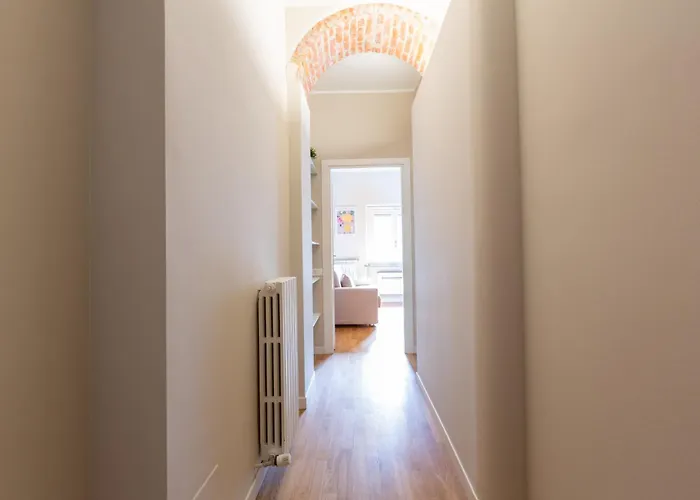 Easytopstay - Porta Romana Lovely