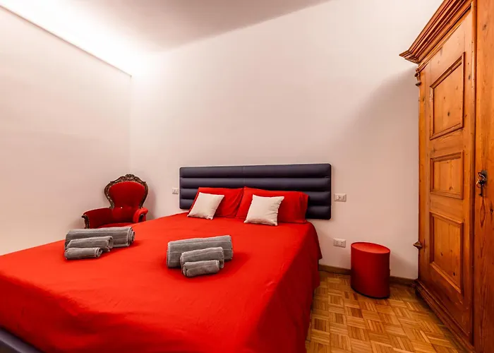 2 Bedroom - Chinatown *