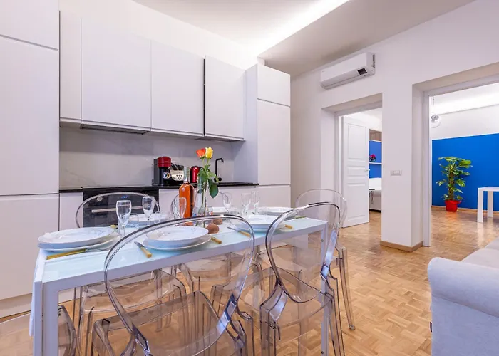 2 Bedroom - Chinatown *