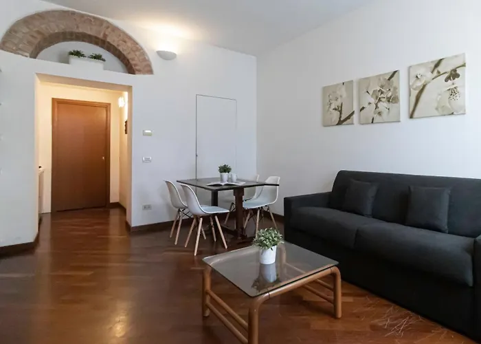 Italianway Easy - Giulio 17 * Milan