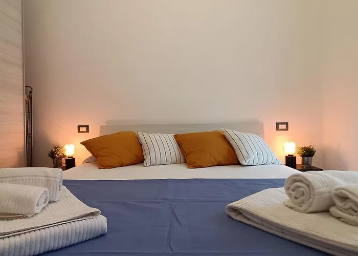 Sahi - Via Dei Ciclamini Mm1 Primaticcio, Stadio San Siro, Ospedale San Carlo