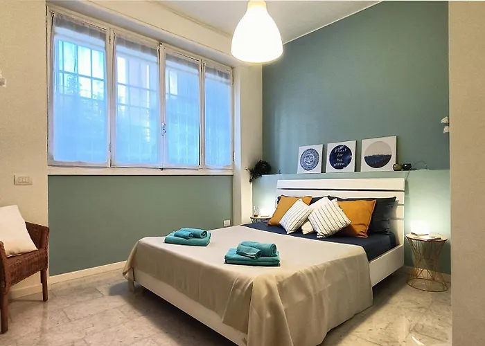 Sahi - Via Dei Ciclamini Mm1 Primaticcio, Stadio San Siro, Ospedale San Carlo * Milano