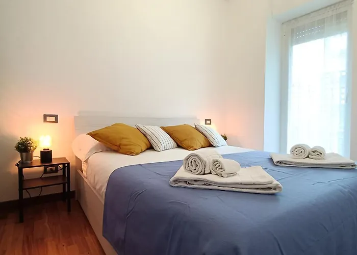 Sahi - Via Dei Ciclamini Mm1 Primaticcio, Stadio San Siro, Ospedale San Carlo *