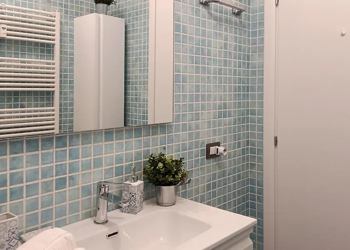 아파트 Sahi - Via Dei Ciclamini Mm1 Primaticcio, Stadio San Siro, Ospedale San Carlo 밀라노