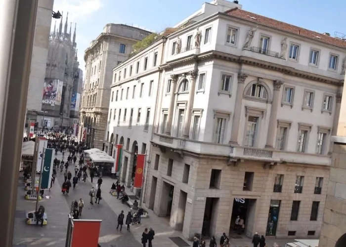 Duomo Intero Milan