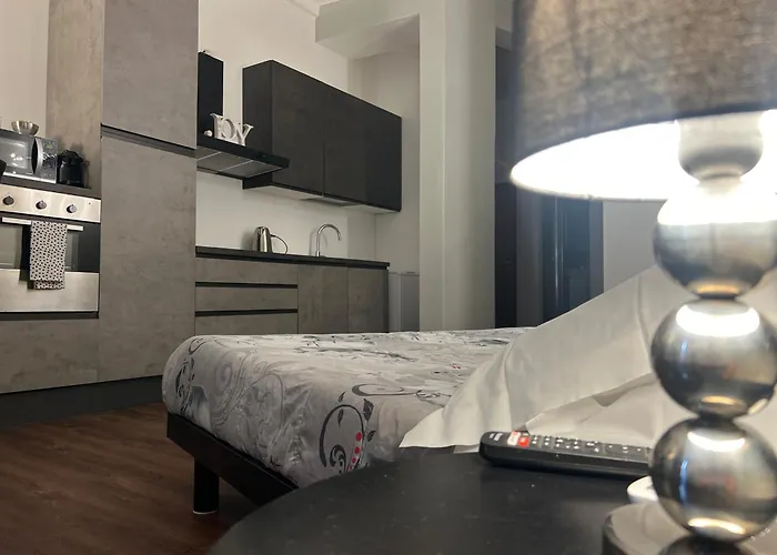 Station - Lepetit Con Balcone - Self Checkin - Milanoflats Apartman Milánó