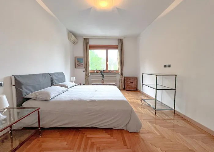 The Boutique - Luxury Collection Solari