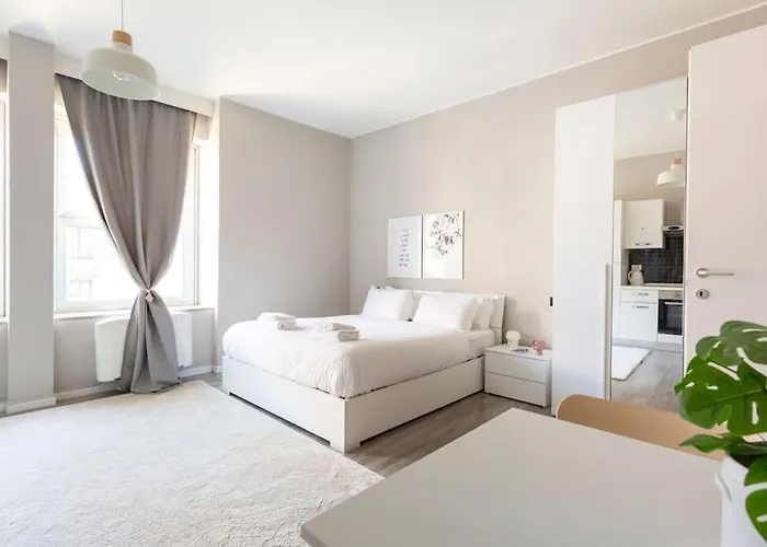 Hacca Collection - Buenos Aires & Station * Milano