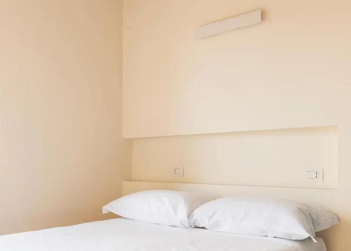 Bilocale In Ottima Posizione: Tra E Lima * Mediolan