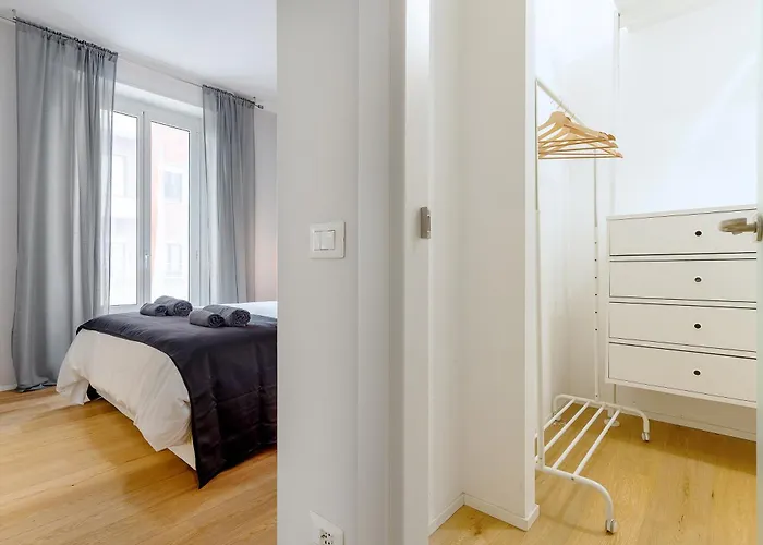 Tortona-navigli Luxury Desing District Wifi E Neflix דירה *