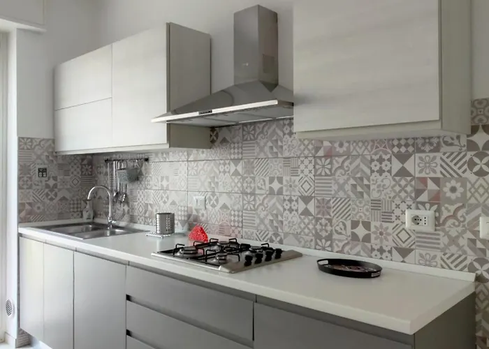 Modern Flat - Via Crimea * ミラノ