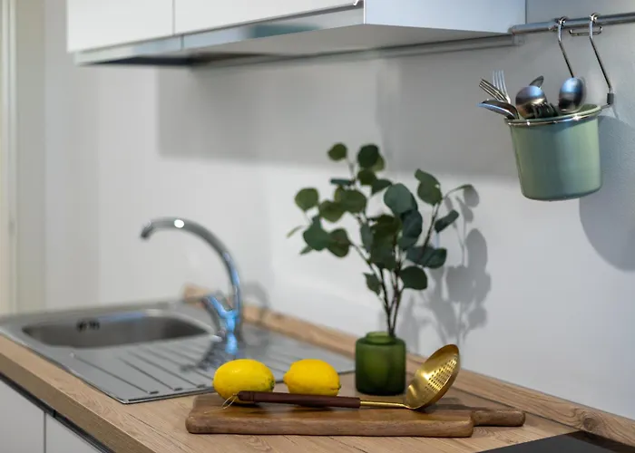 Daire Stayeasy Petrella21 - 4 Bedrooms, 3 Baths - Station *