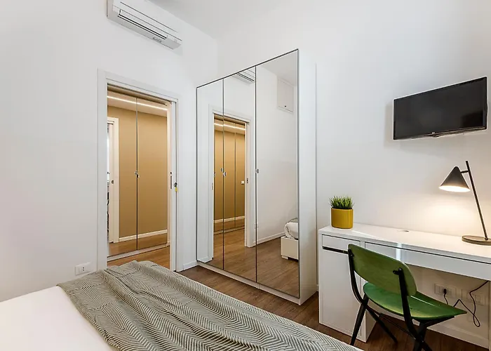 Stayeasy Petrella21 - 4 Bedrooms, 3 Baths - Station * Milano