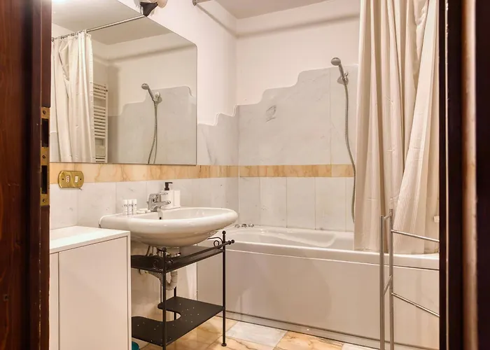 Joivy Spacious Flat, Excellent Centre Access *