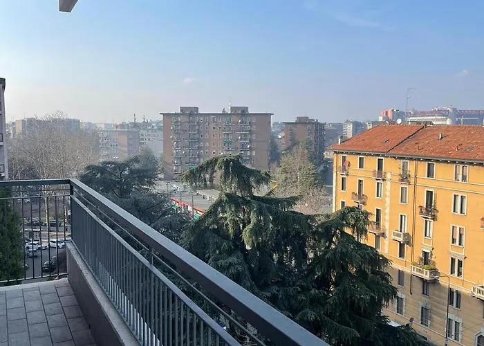 Διαμέρισμα Luminoso Vista San Siro *
