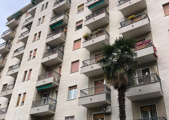 Διαμέρισμα Luminoso Vista San Siro *