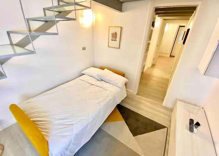 Daire Loft Incantevole A Pochi Passi Dal Centro