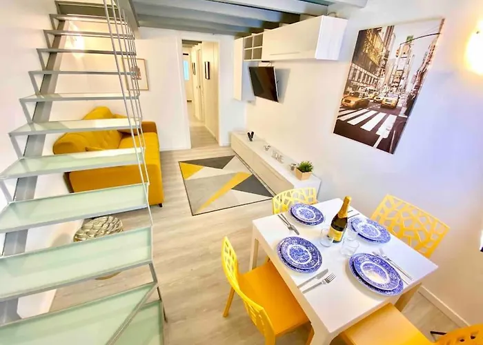 Loft Incantevole A Pochi Passi Dal Centro Apartament Mediolan