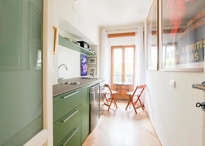 Romantic Spiga Milaan