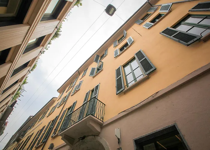 Romantic Spiga Appartement Milaan