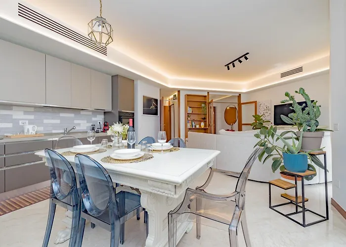 Elegance - Wi-fi Ultra Fast, Near Station Appartement *