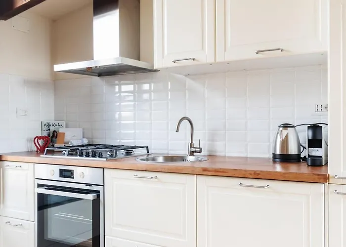 Appartement Bilocale In Ottima Posizione: Tra E Lima